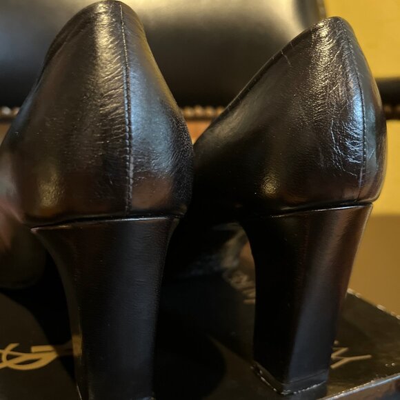 Vintage Yves Saint Laurent Boris Black stacked heel - Picture 5 of 6